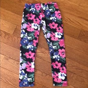 Gymboree, cute & fun girly leggings, size 5T.